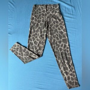 Offline by Aerie Leopard Cheetah Real Me Hi-Rise 7/8 Leggings Small